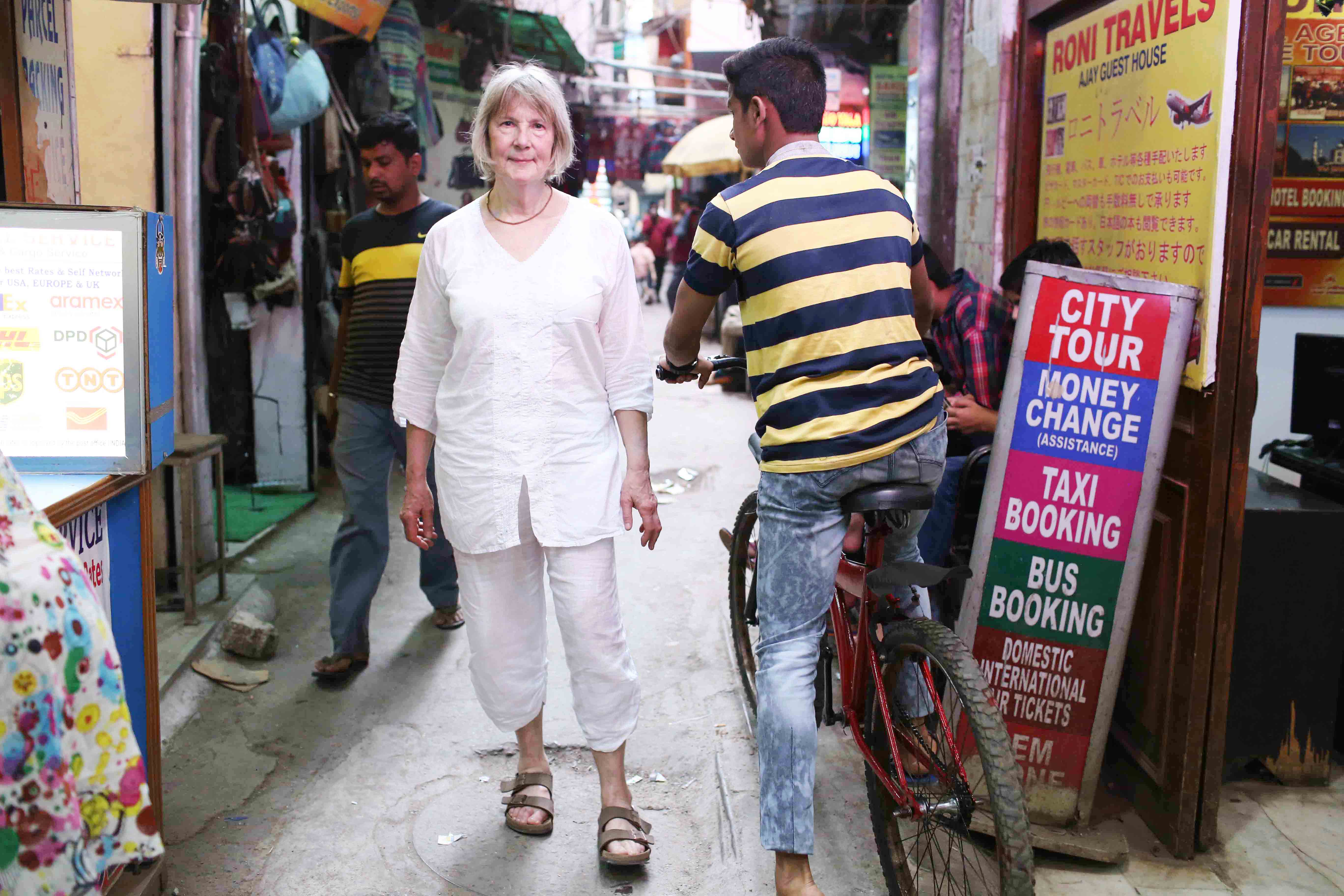 City Moment - A London Potter's Delhi Adventure, Paharganj