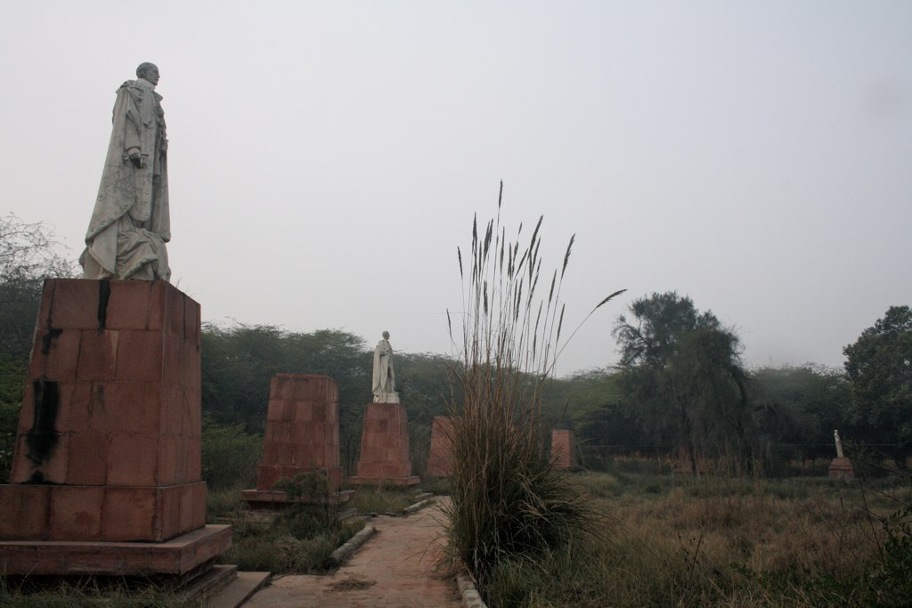 City Monument – Coronation Park, Bhai Parmanand Marg