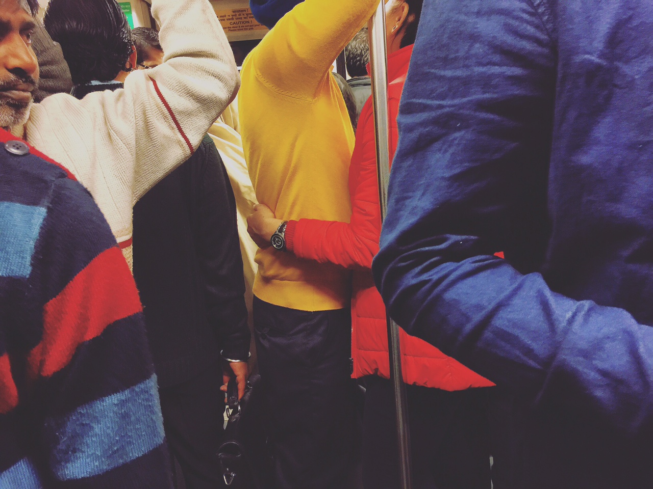 Delhi Metro – Two Lovers in My Coach, Yellow Line