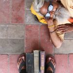 City Walk - Playing Footsie at Sunday Book Bazaar, Daryaganj