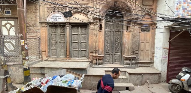 City Monument - Delhi's Most Beautiful Door, Gali Badliyan