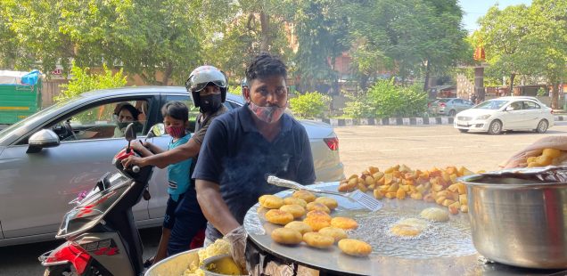 City Food - Dilli 6 Chaat Bhandar, Outside Siri Fort Auditorium